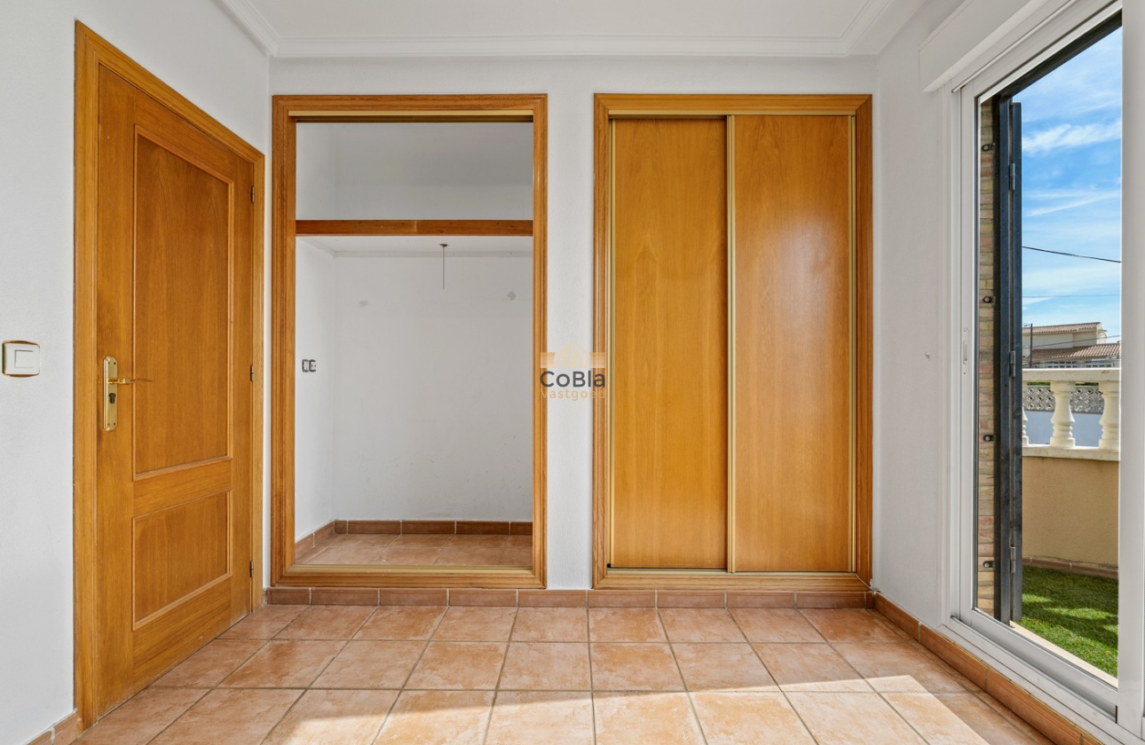 Herverkoop - Villa - Orihuela Costa - Castillo de Don Juan