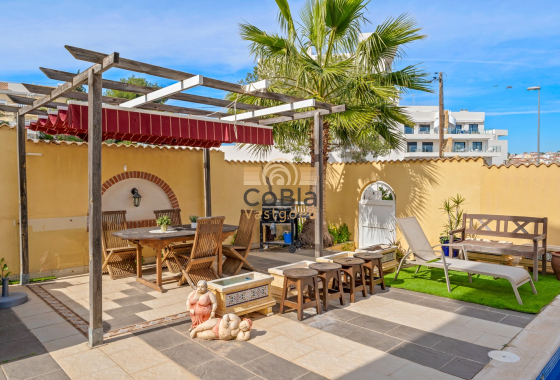 Herverkoop - Villa - Orihuela Costa - Castillo de Don Juan