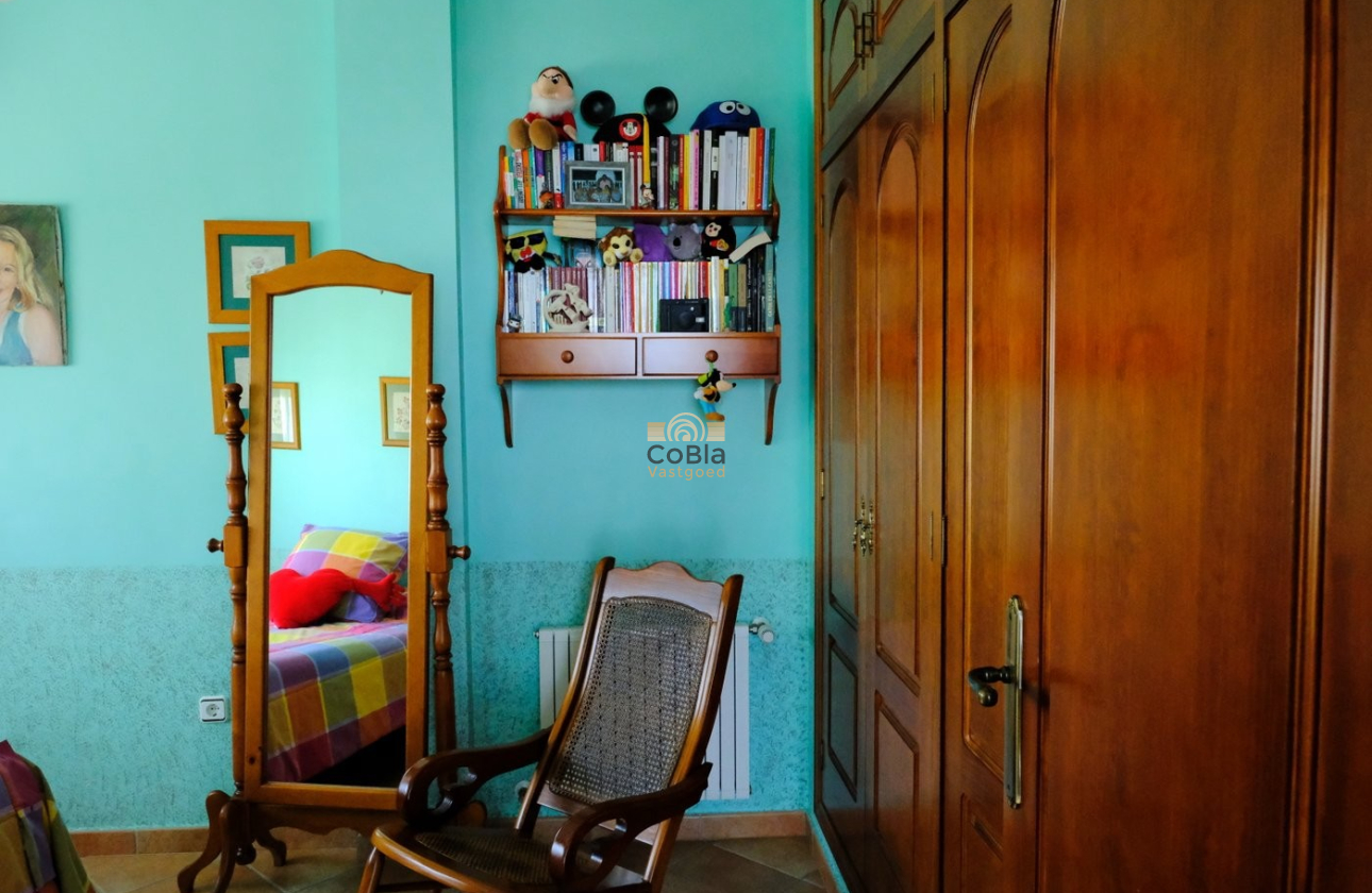 Herverkoop - Finca Country Property - Orihuela