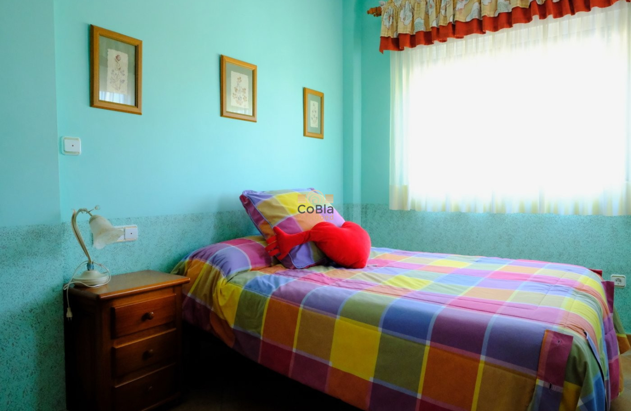 Herverkoop - Finca Country Property - Orihuela