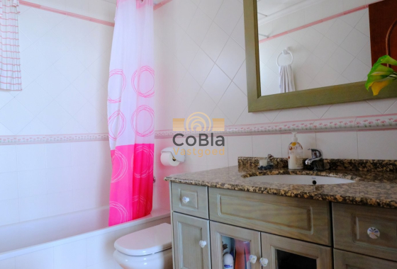 Herverkoop - Finca Country Property - Orihuela