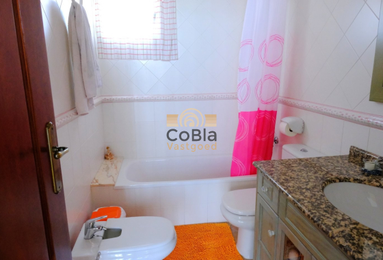 Herverkoop - Finca Country Property - Orihuela