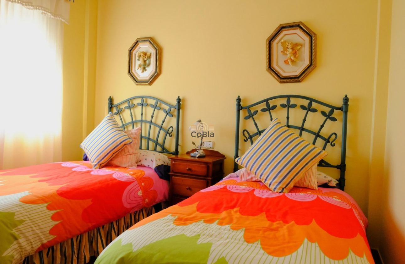 Herverkoop - Finca Country Property - Orihuela