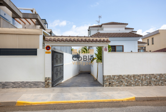Resale - Detached Villa - Los Montesinos - La Herrada