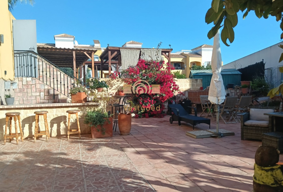 Herverkoop - Apartment flat - Los Montesinos - La Herrada