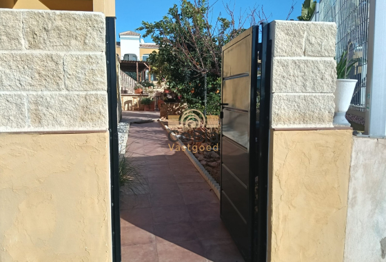 Herverkoop - Apartment flat - Los Montesinos - La Herrada