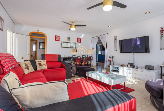 Herverkoop - Finca Country Property - La Zarza