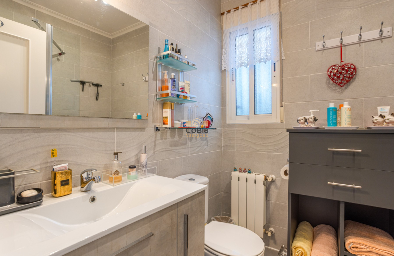 Herverkoop - Finca Country Property - La Zarza