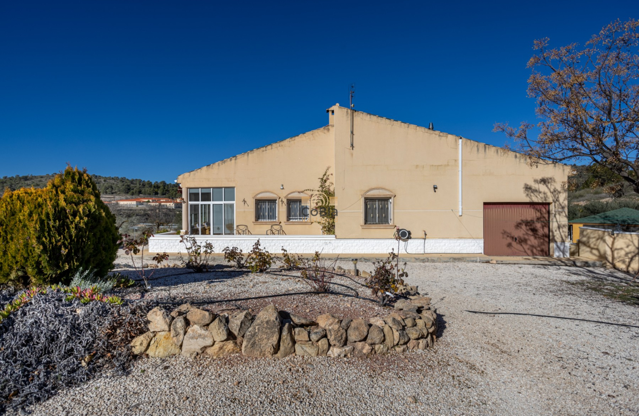 Herverkoop - Finca Country Property - La Zarza