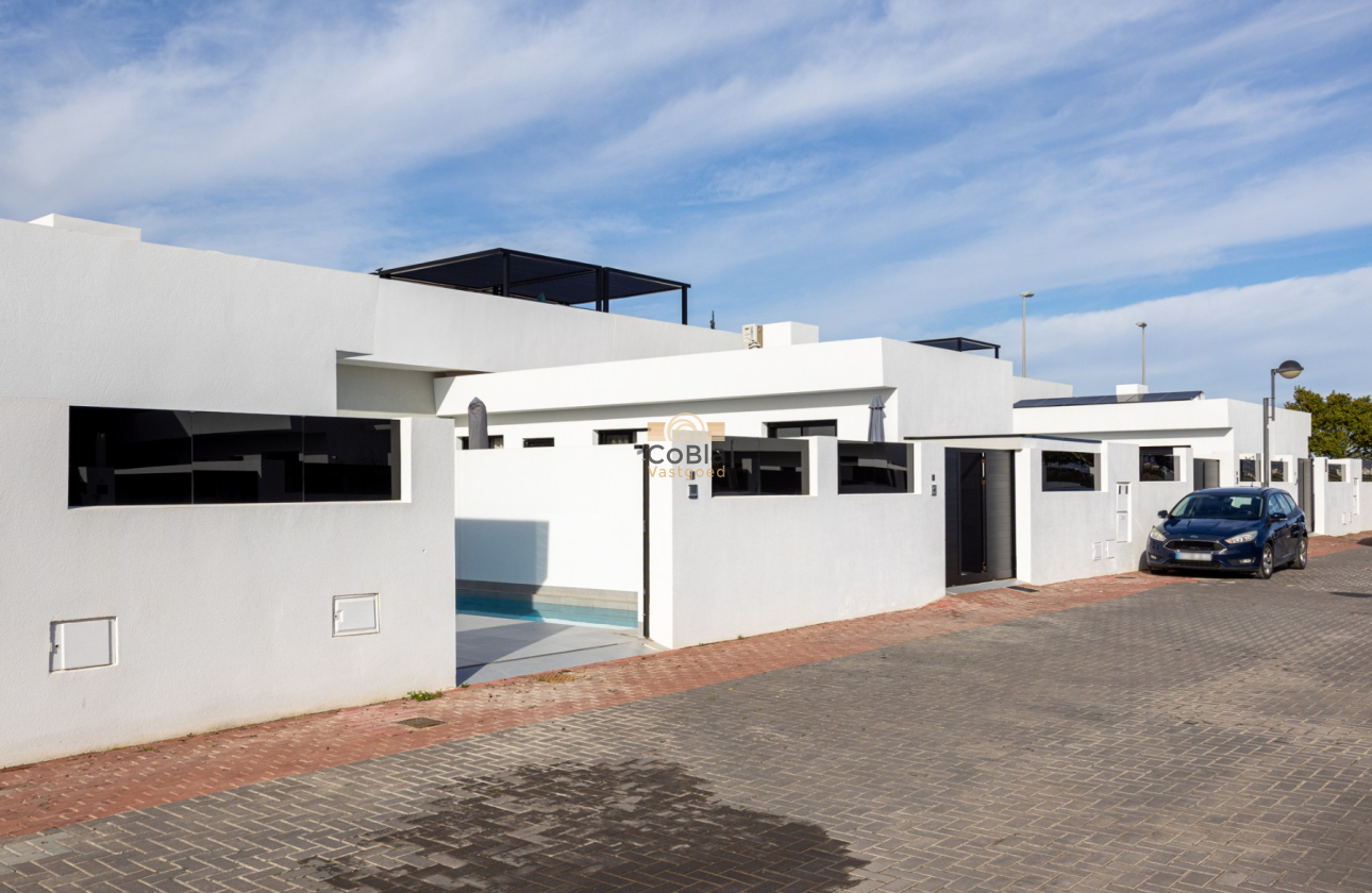 Herverkoop - Detached Villa - Torre Pacheco - Roldán