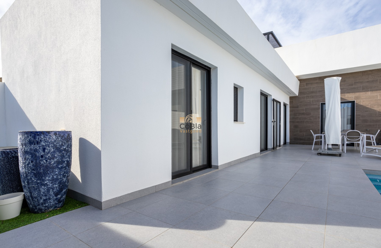 Herverkoop - Detached Villa - Torre Pacheco - Roldán