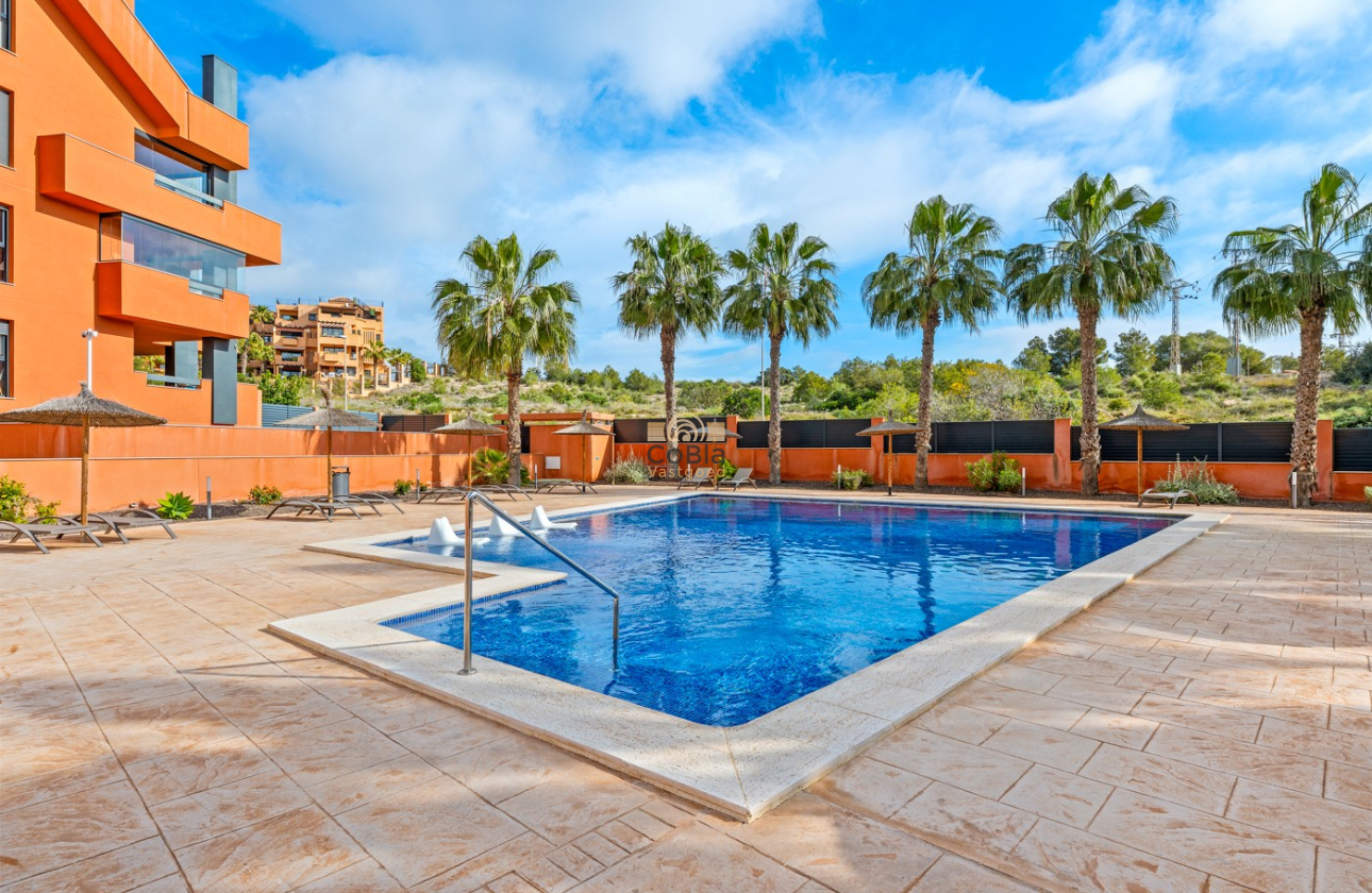 Herverkoop - Apartments - Orihuela Costa - Villamartín