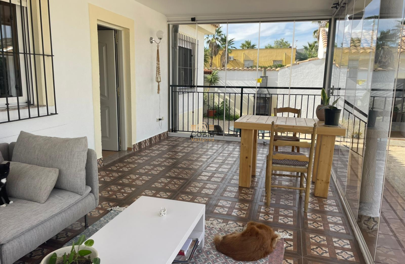 Resale - Finca / Country Property - Abanilla