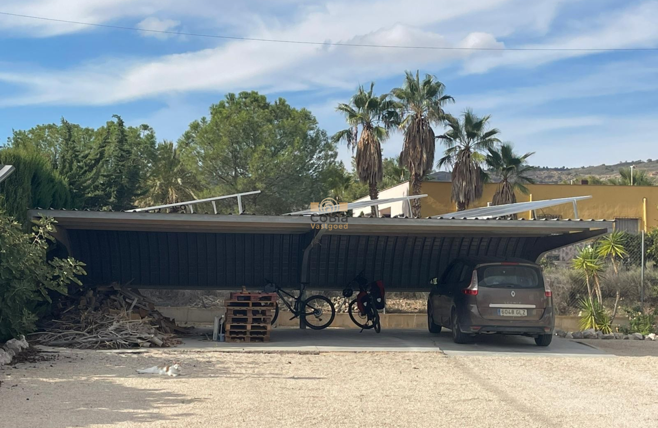 Resale - Finca / Country Property - Abanilla