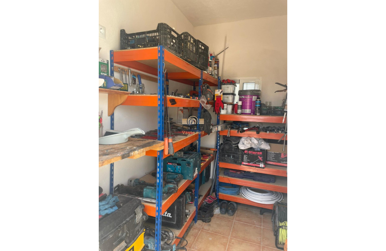 Resale - Finca / Country Property - Abanilla