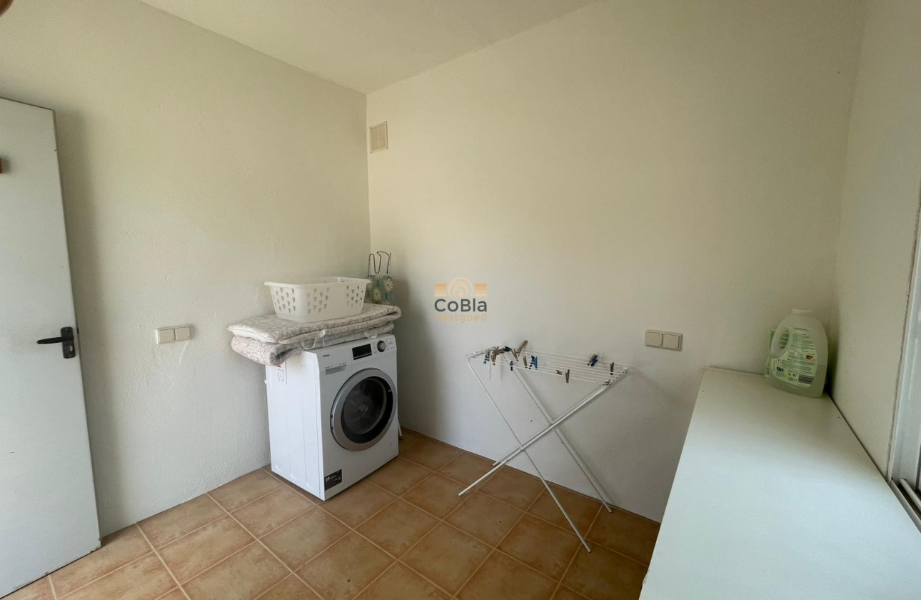 Resale - Finca / Country Property - Abanilla