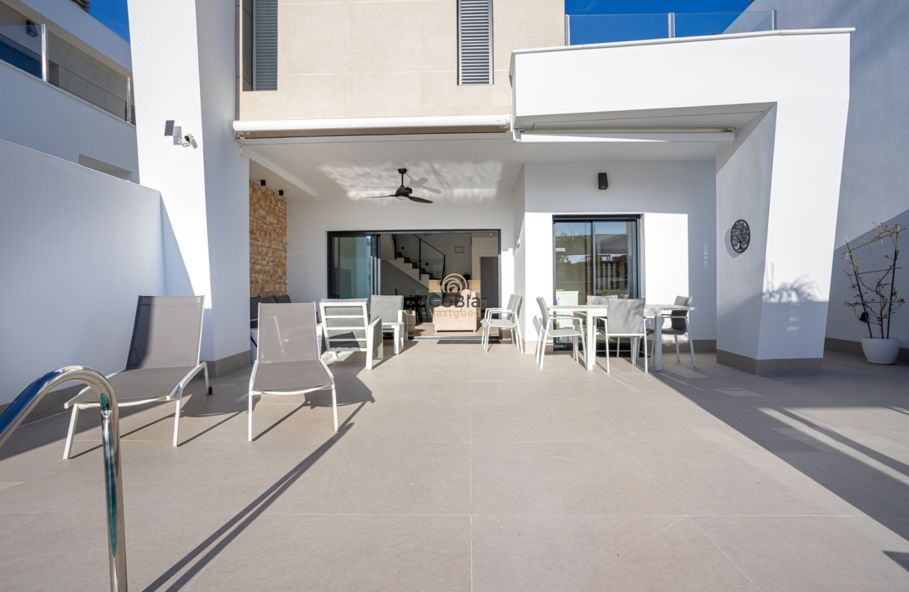 Revente - Detached Villa - Dolores