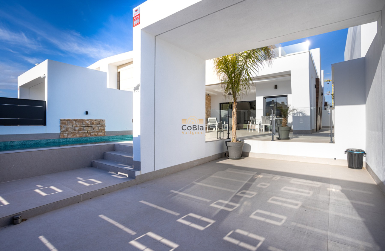 Revente - Detached Villa - Dolores