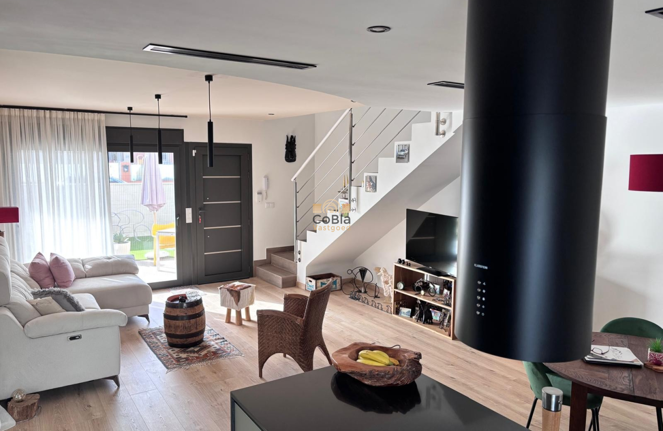 Wiederverkauf - Semi Detached Villa - Los Montesinos - La Herada