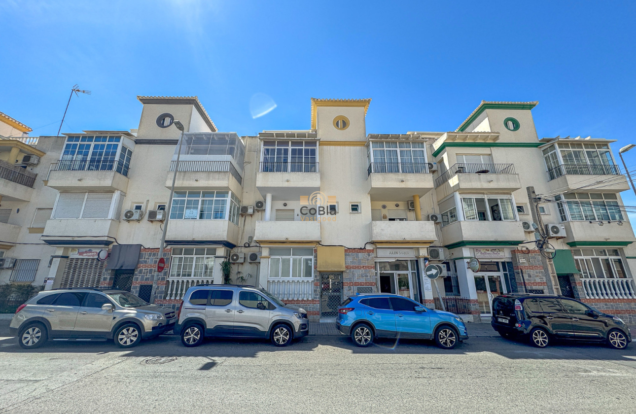 Herverkoop - Apartment - Top Floor Apartment - Torrevieja - Nueva Torrevieja