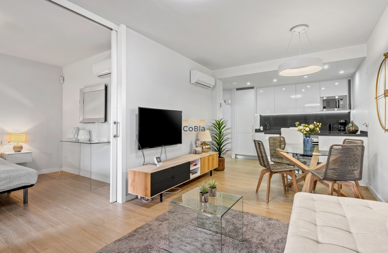 Wiederverkauf - Apartments - Orihuela Costa - Villamartín