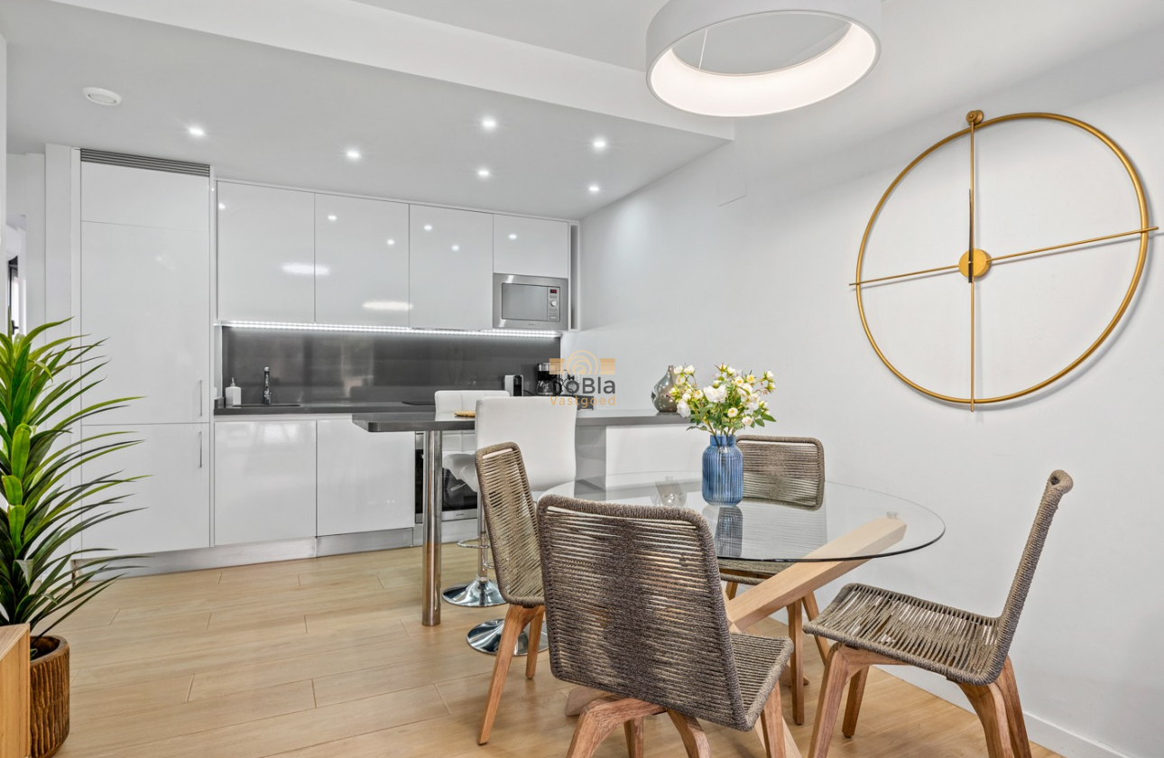 Wiederverkauf - Apartments - Orihuela Costa - Villamartín