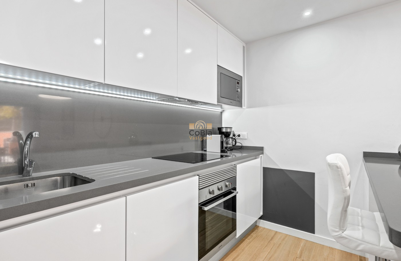 Wiederverkauf - Apartments - Orihuela Costa - Villamartín