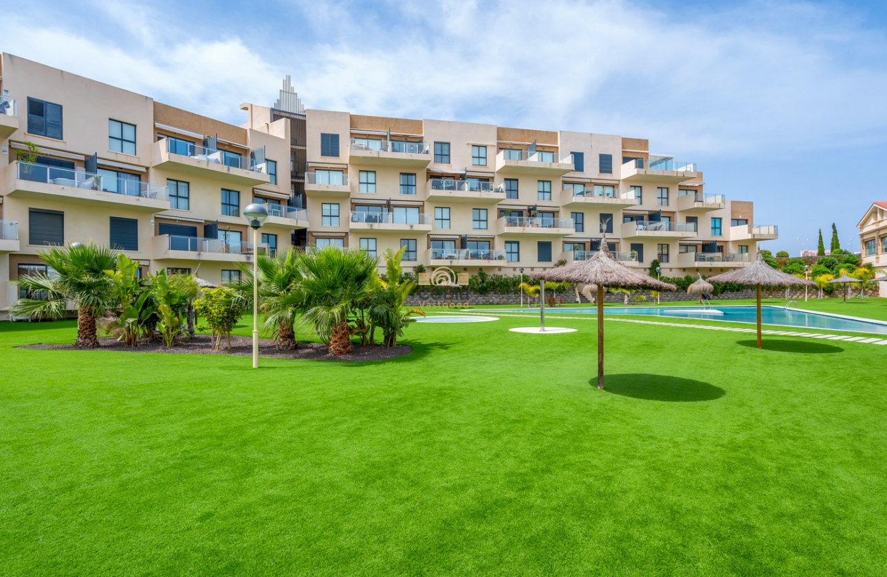 Resale - Apartments - Orihuela Costa - La Zenia
