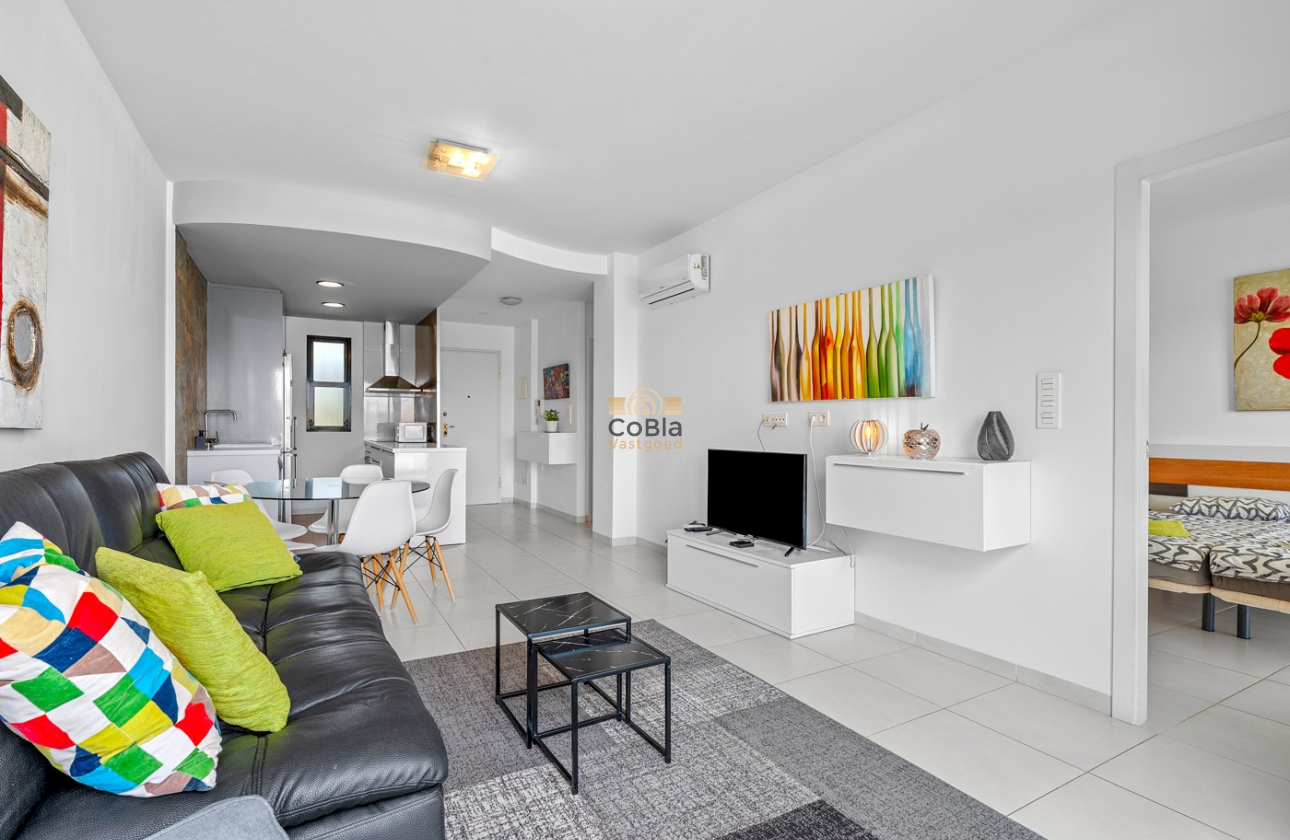 Resale - Apartments - Orihuela Costa - La Zenia