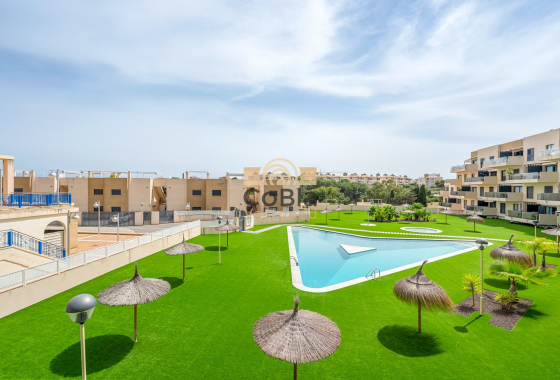 Resale - Apartments - Orihuela Costa - La Zenia