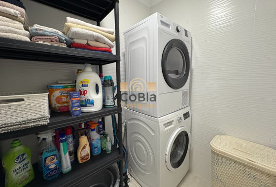 Resale - Apartments - Torrevieja - Centro