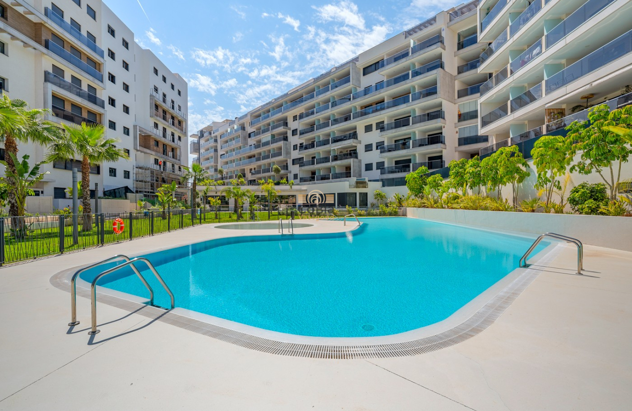 Herverkoop - Apartments - Dehesa de Campoamor