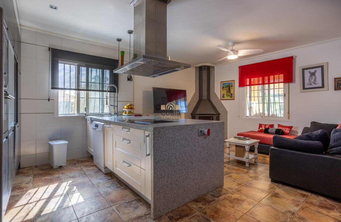 Herverkoop - Detached Villa - Elche - La Hoya