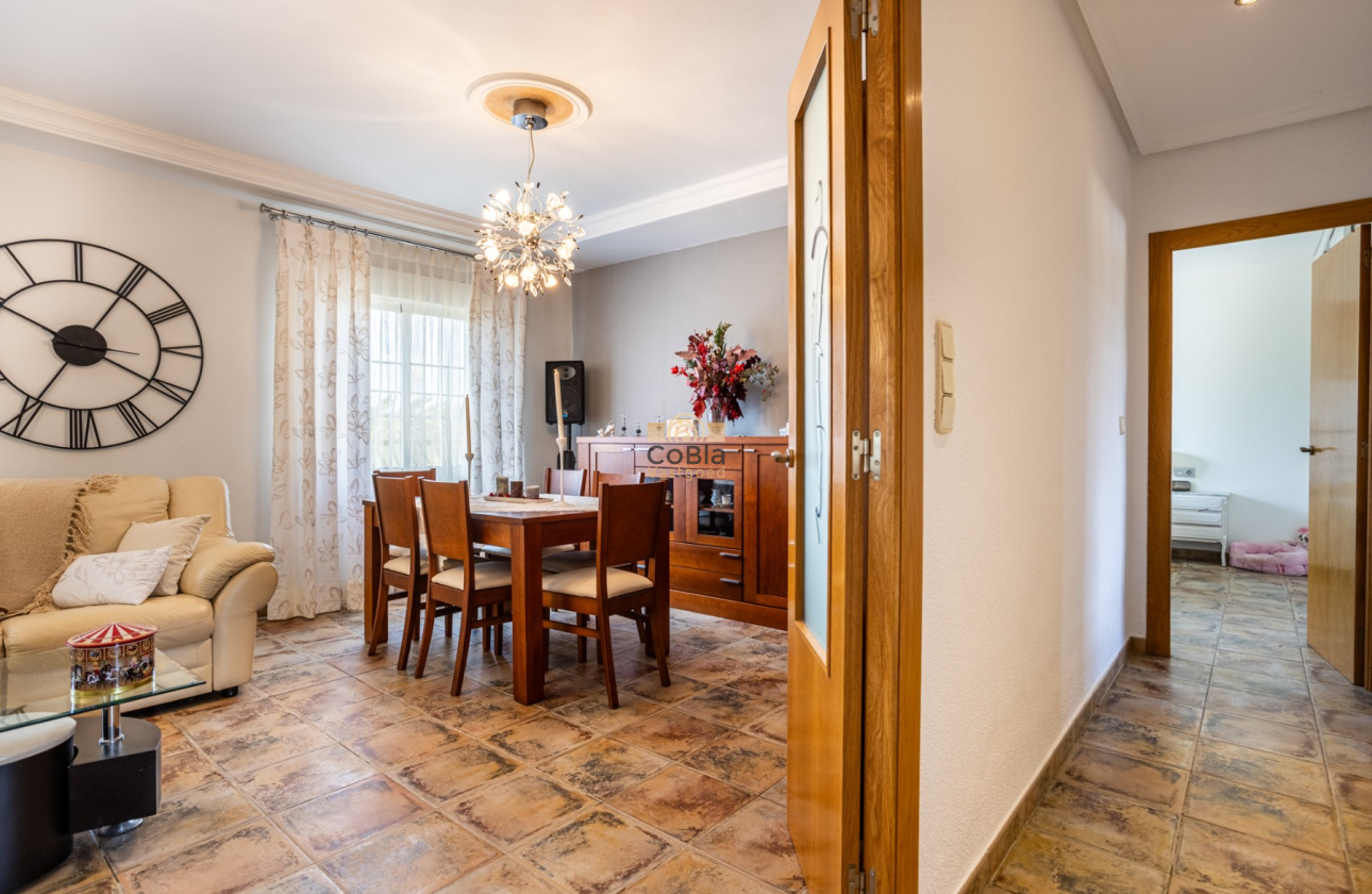 Herverkoop - Detached Villa - Elche - La Hoya
