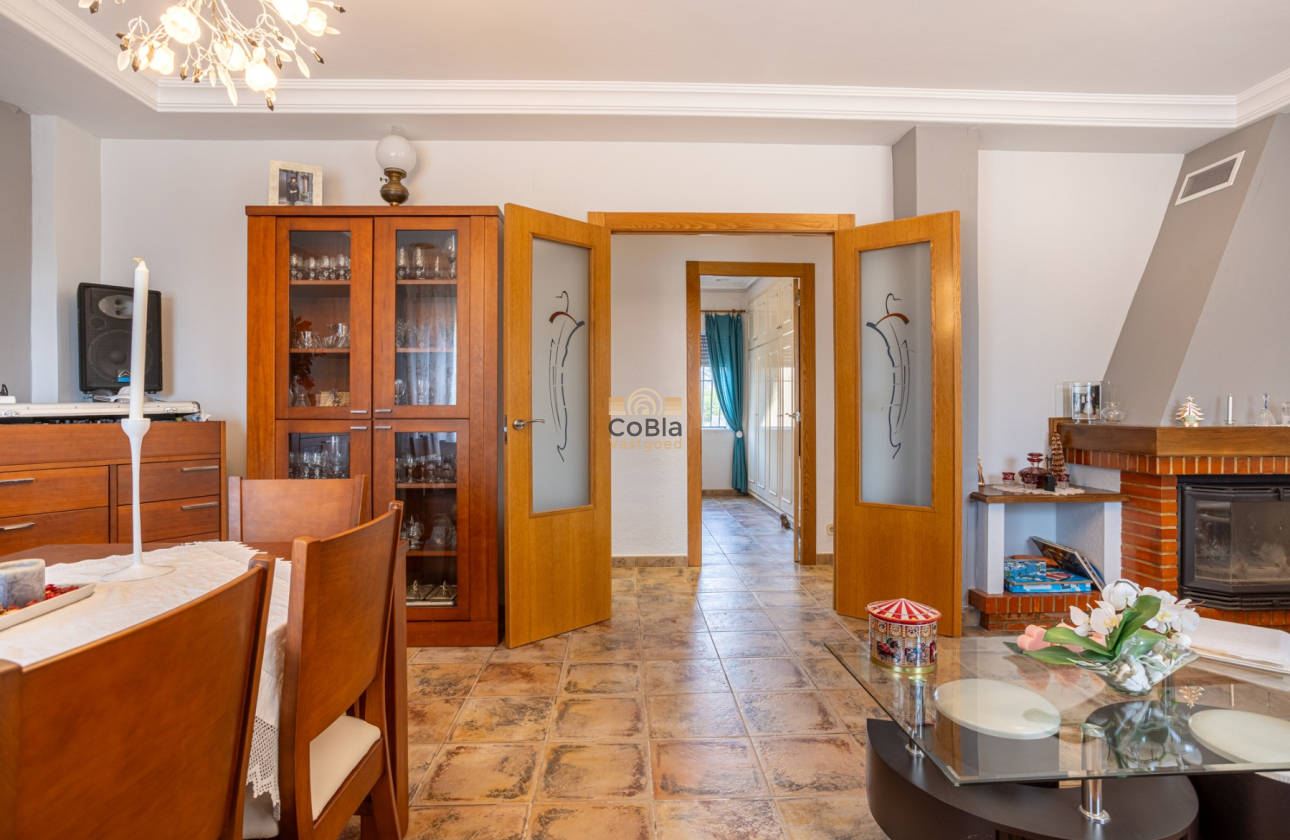 Herverkoop - Detached Villa - Elche - La Hoya