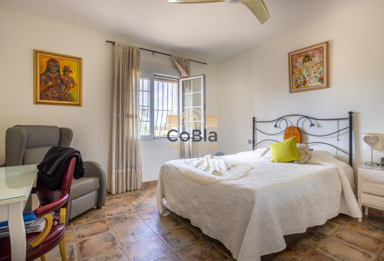 Herverkoop - Detached Villa - Elche - La Hoya