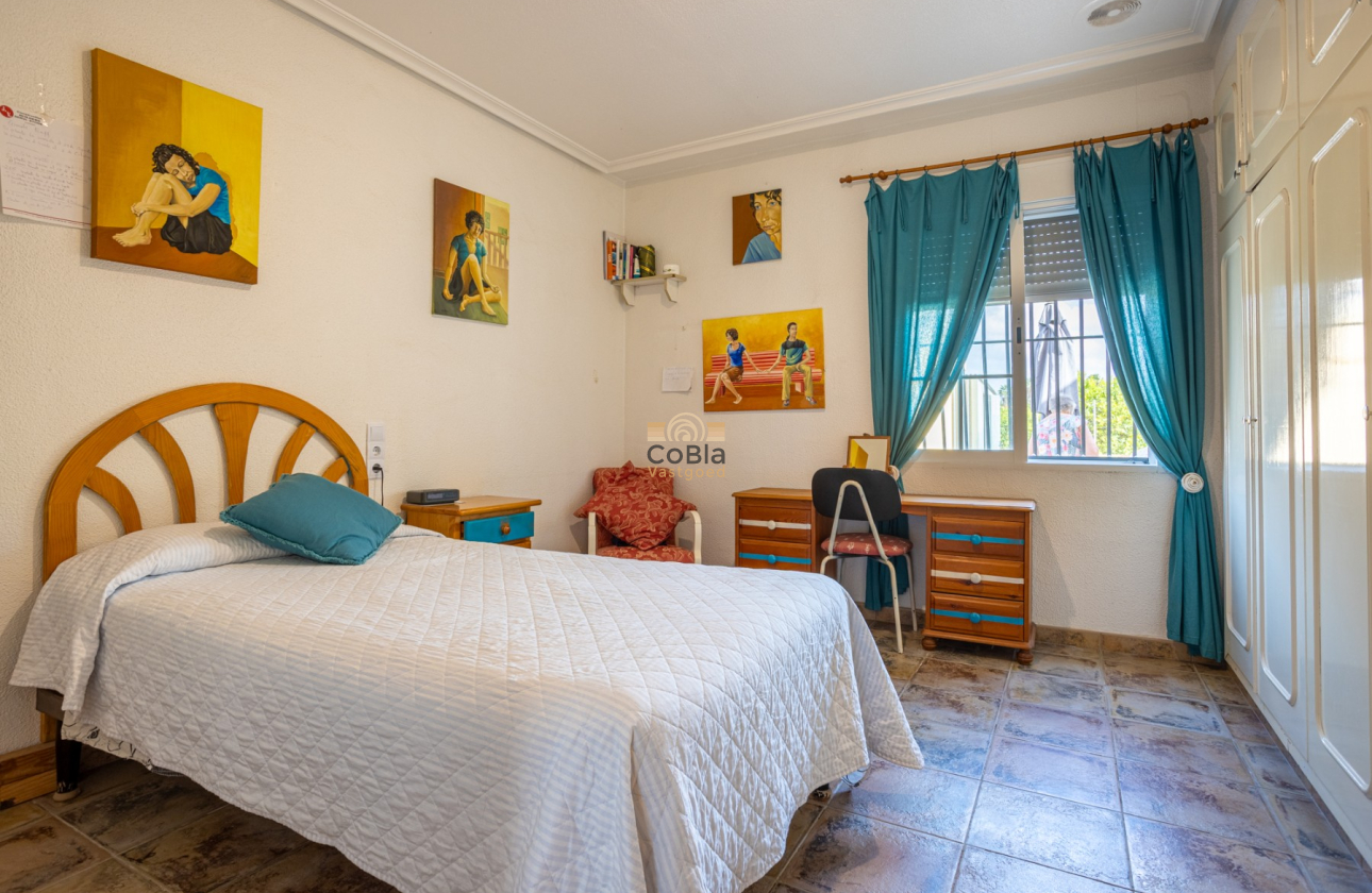 Herverkoop - Detached Villa - Elche - La Hoya