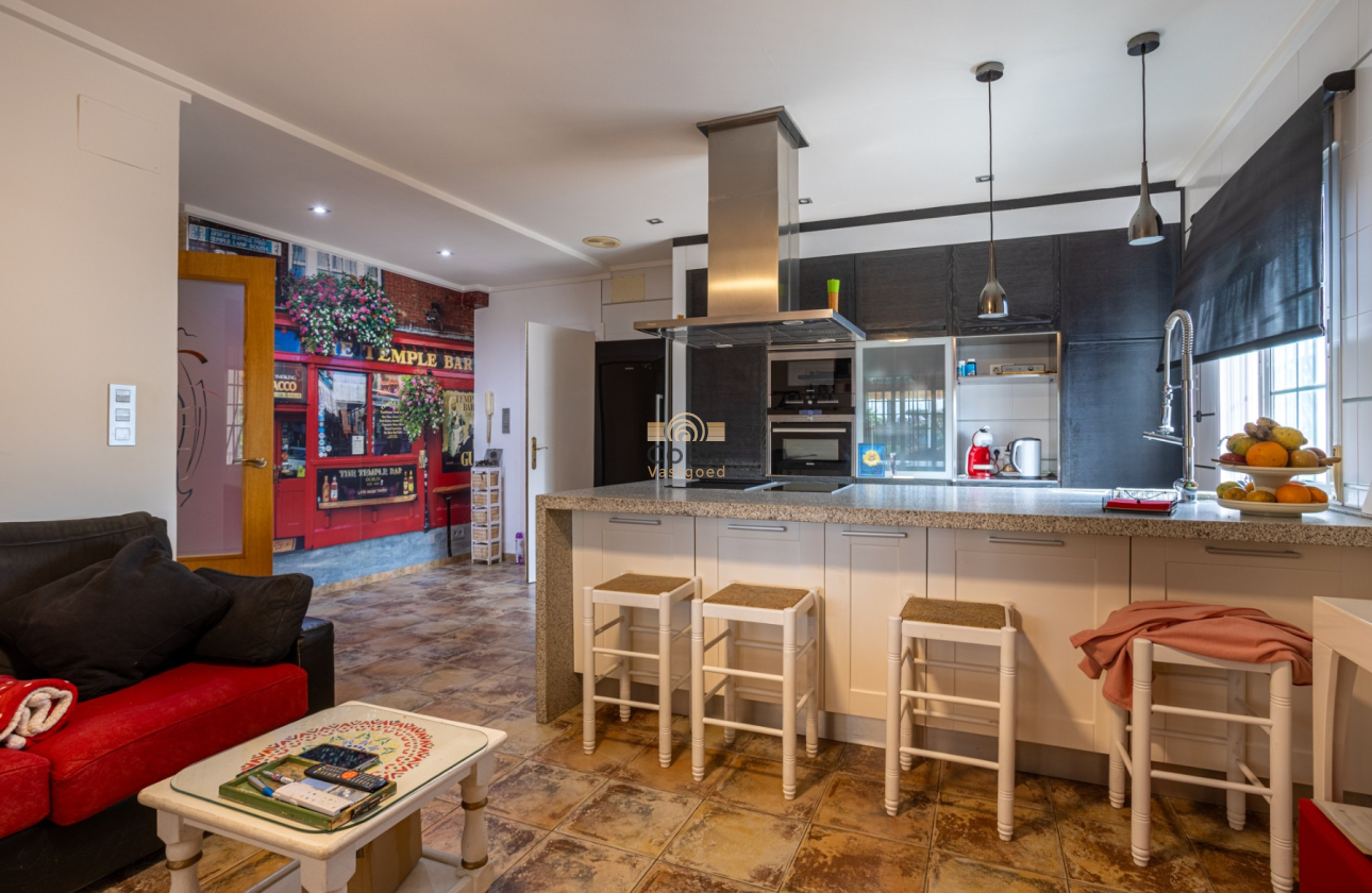 Herverkoop - Detached Villa - Elche - La Hoya