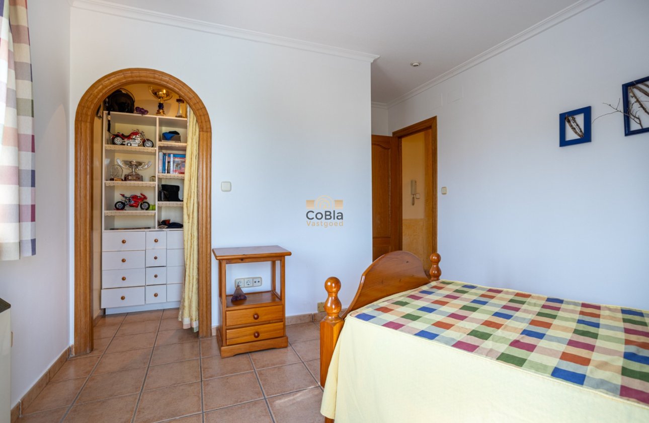 Herverkoop - Detached Villa - Elche - La Hoya