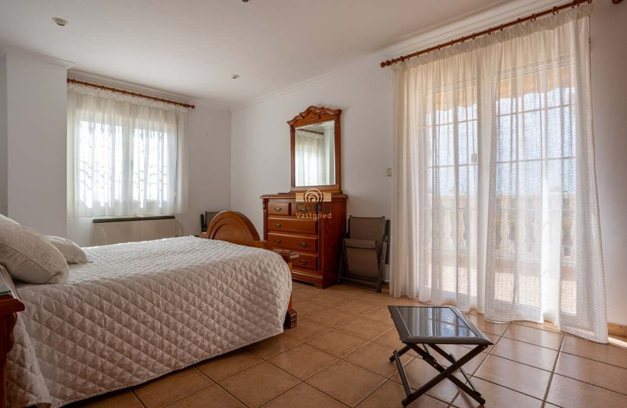 Herverkoop - Detached Villa - Elche - La Hoya