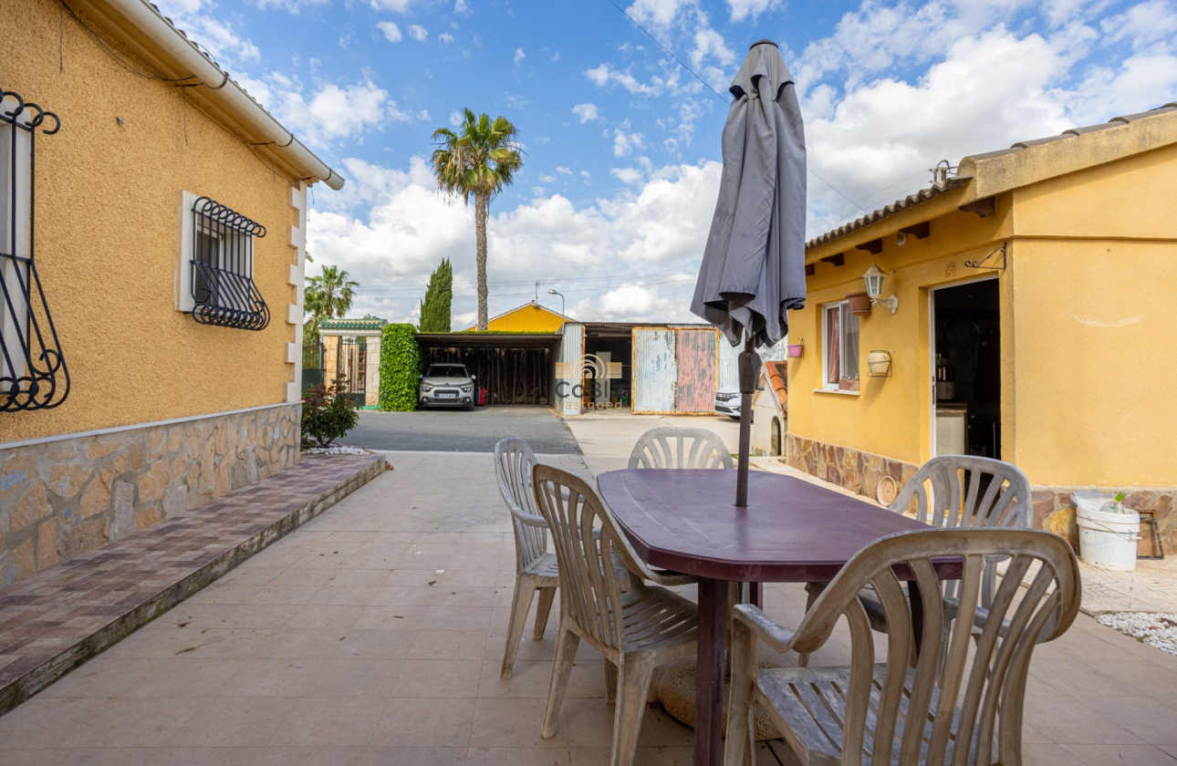 Herverkoop - Detached Villa - Elche - La Hoya