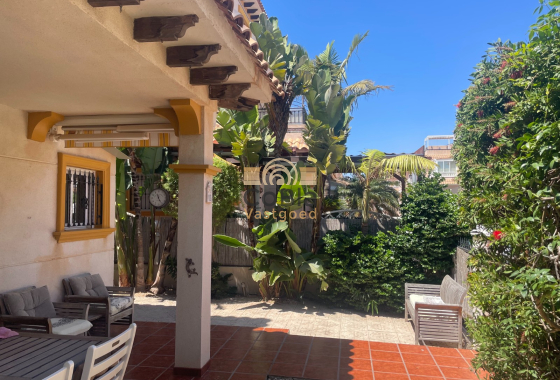 Herverkoop - Villa - Orihuela Costa - La Regia