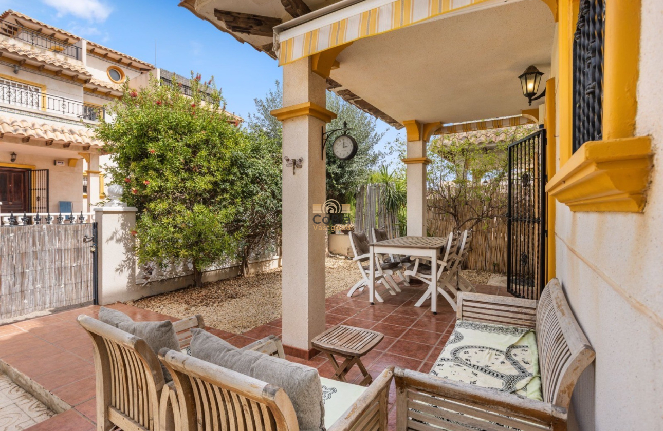 Herverkoop - Villa - Orihuela Costa - La Regia