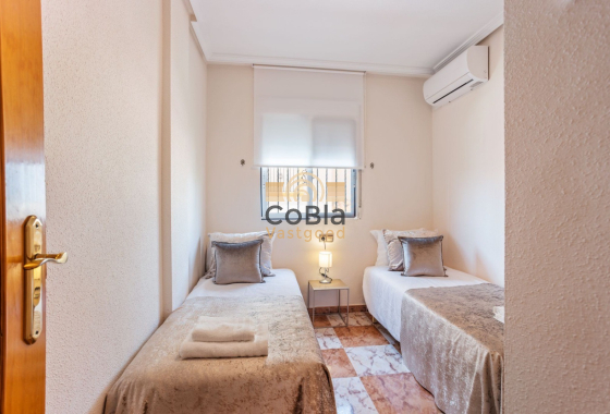Herverkoop - Villa - Orihuela Costa - La Regia