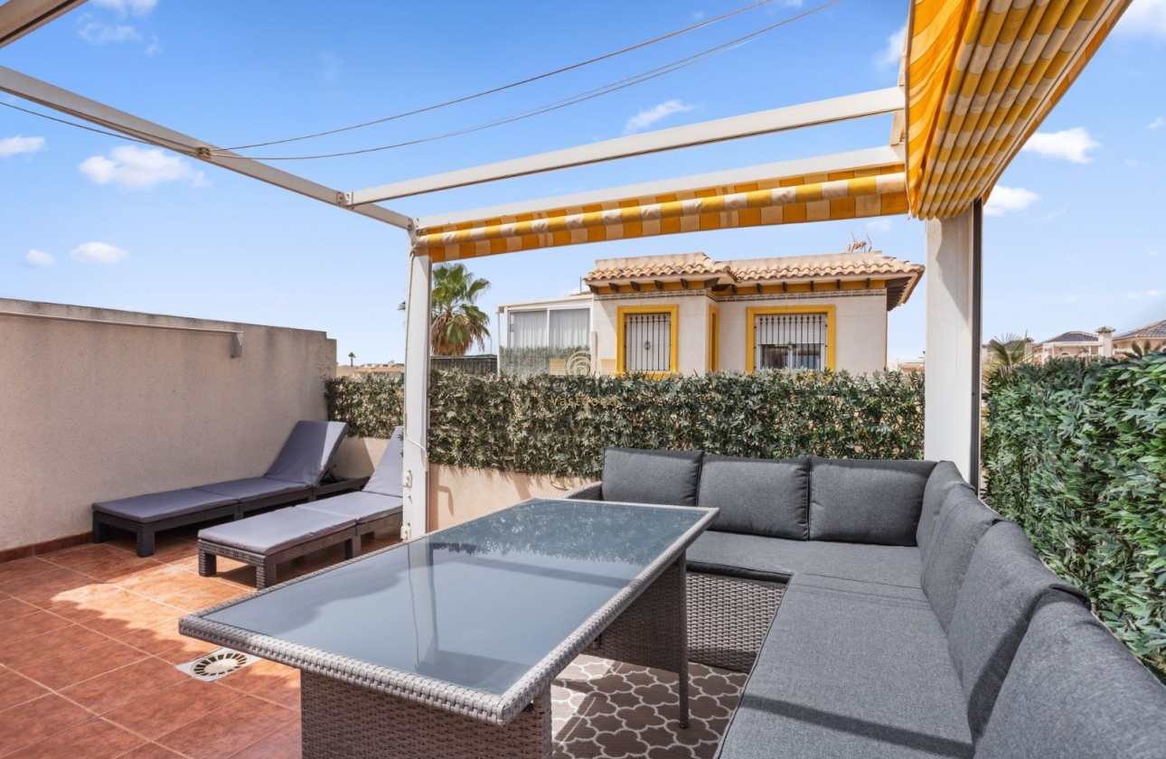 Herverkoop - Villa - Orihuela Costa - La Regia