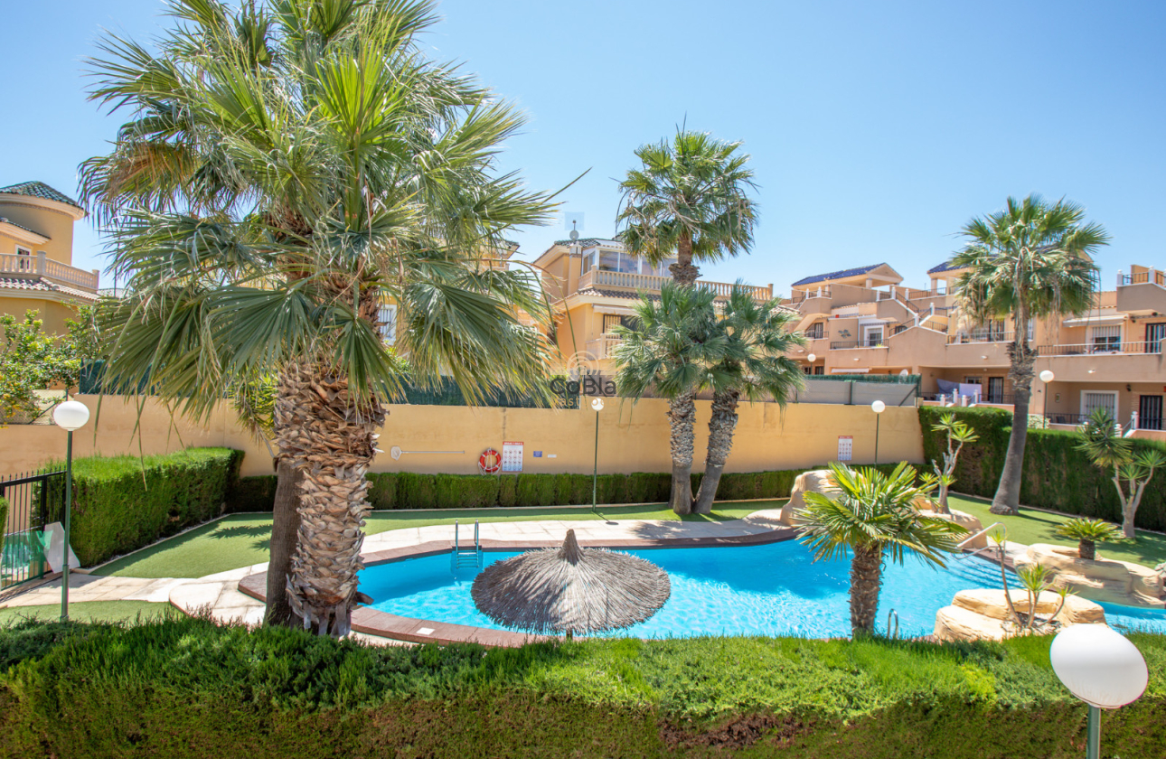 Herverkoop - Bungalow - Orihuela Costa - Villamartín