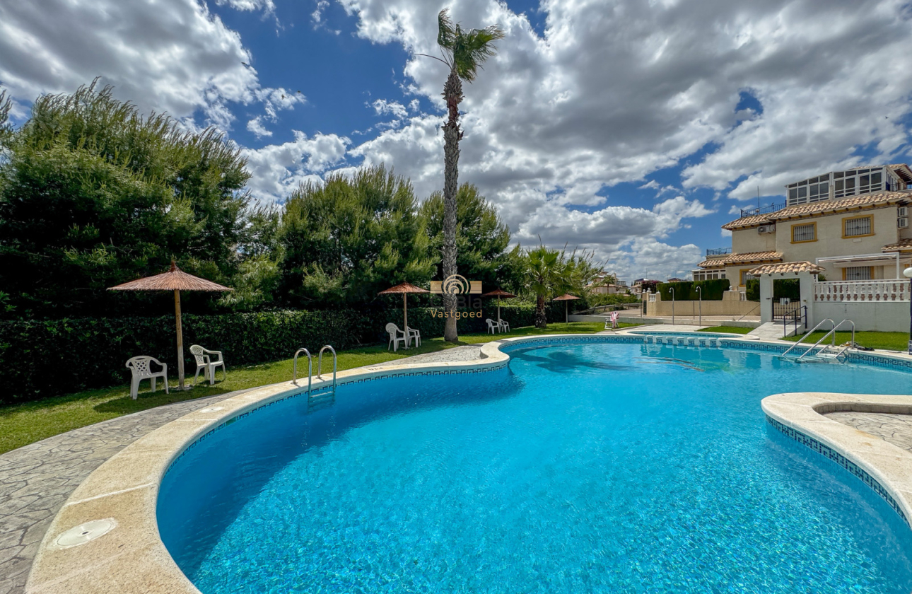 Revente - Semi-Detached - Orihuela Costa - La Zenia