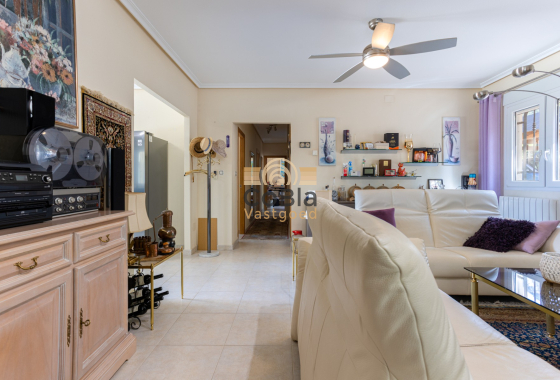 Herverkoop - Detached Villa - La Zarza