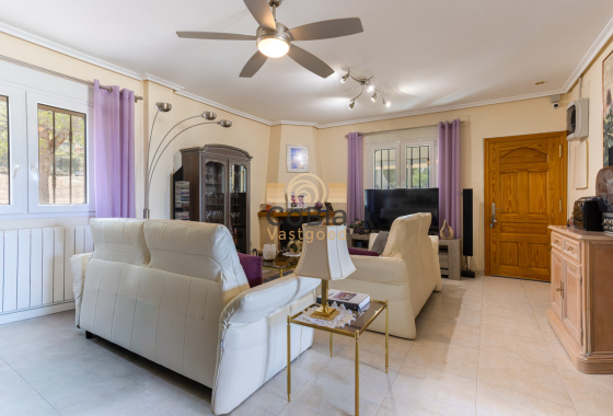Herverkoop - Detached Villa - La Zarza
