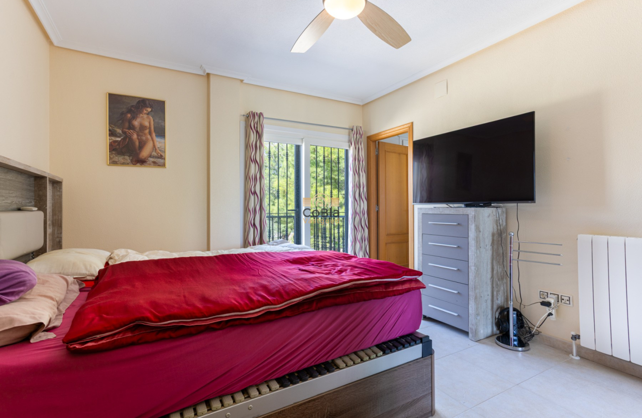 Herverkoop - Detached Villa - La Zarza